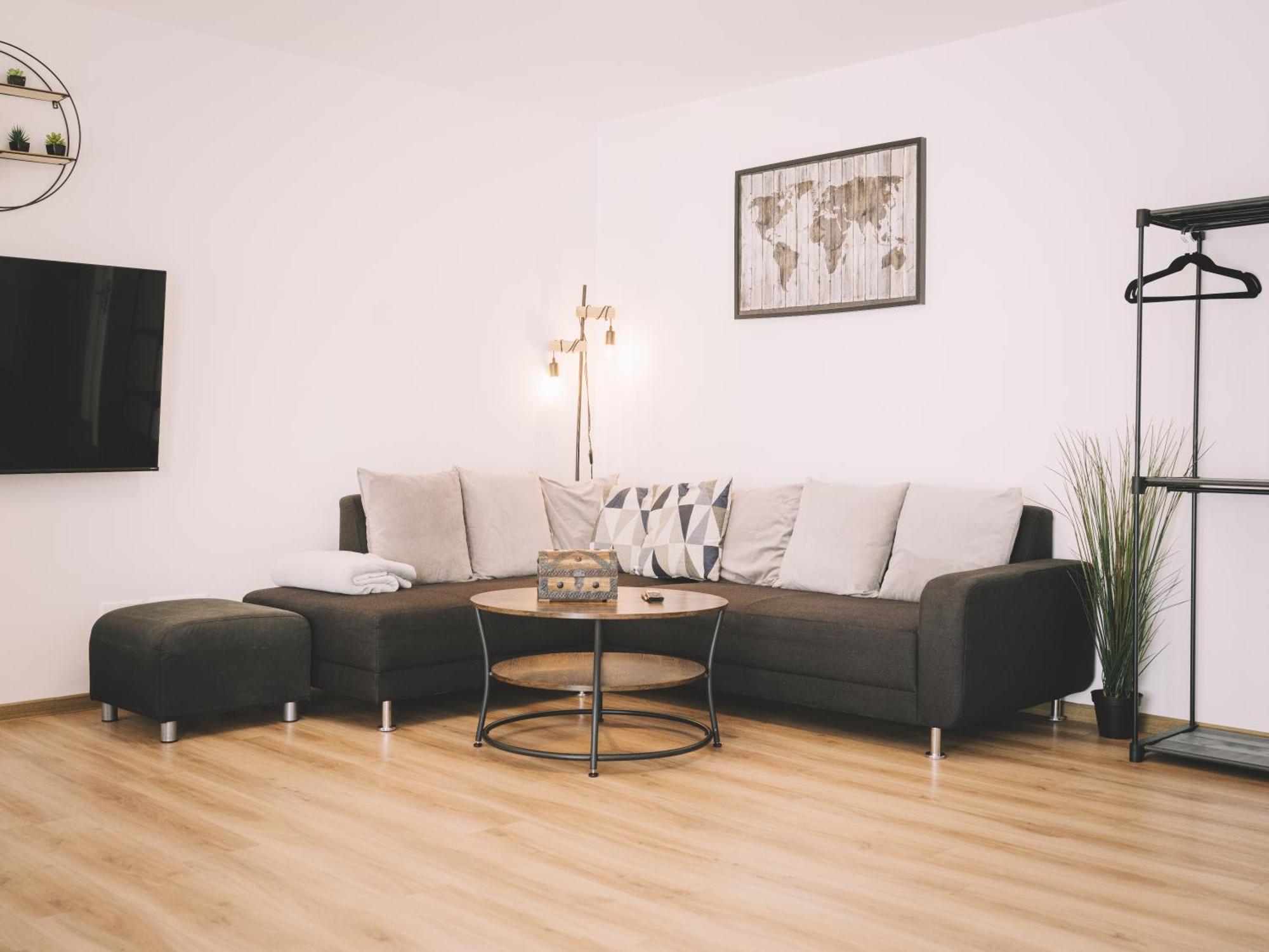 Tomsflat Braunschweig - 3 Rooms, Kitchen, Workspace, Highspeed Wifi, Washer & Dryer, Balcony Eksteriør billede